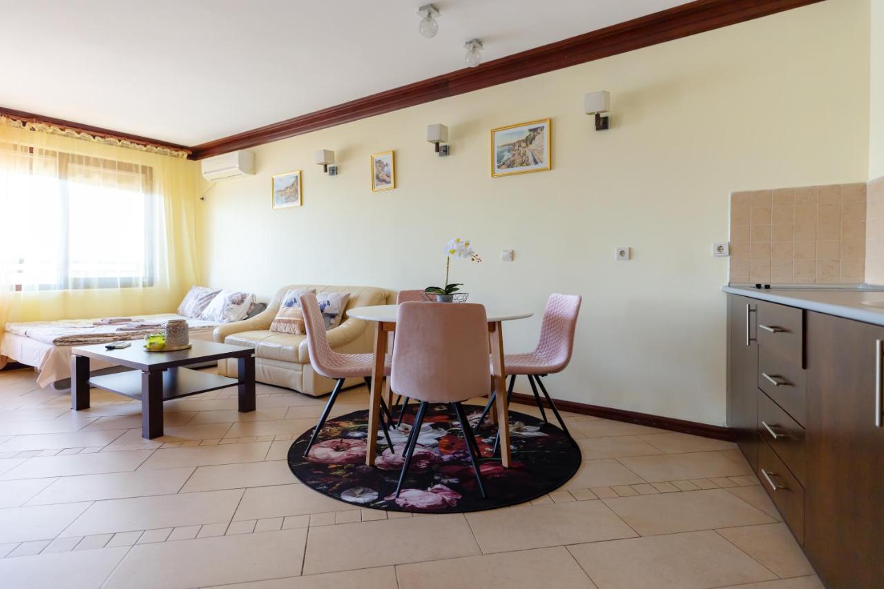 سوزوبول Guest House Slavyanka المظهر الخارجي الصورة